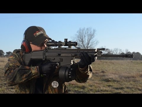 FN SCAR-H with 50 Round Drum Magazine