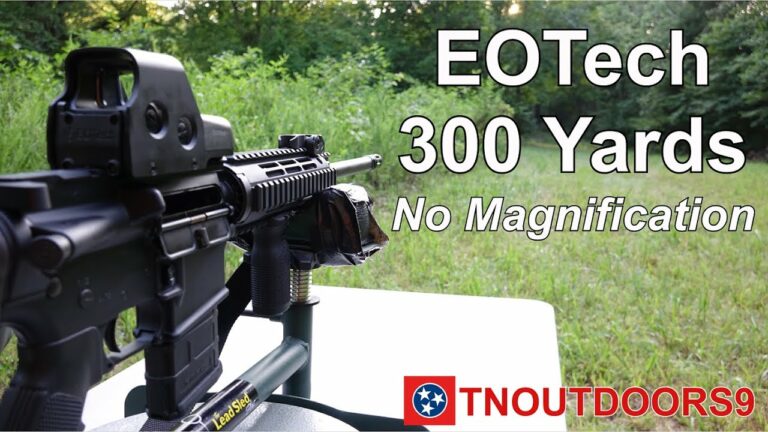 AR-15 with EOTech 516 Holographic Weapon Sight at 300 Yards